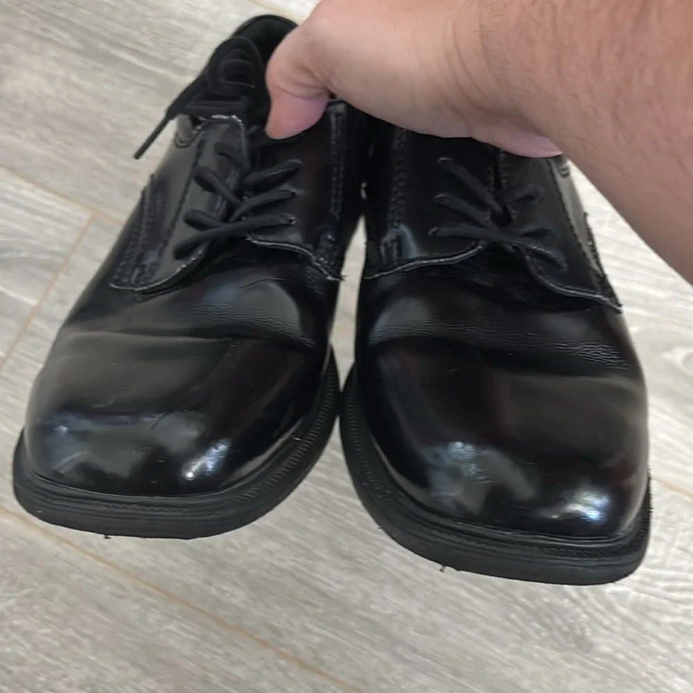 Nunn Bush Kore men's black dress shoes Sz 8.5 EUC